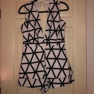 Geometric patterned romper